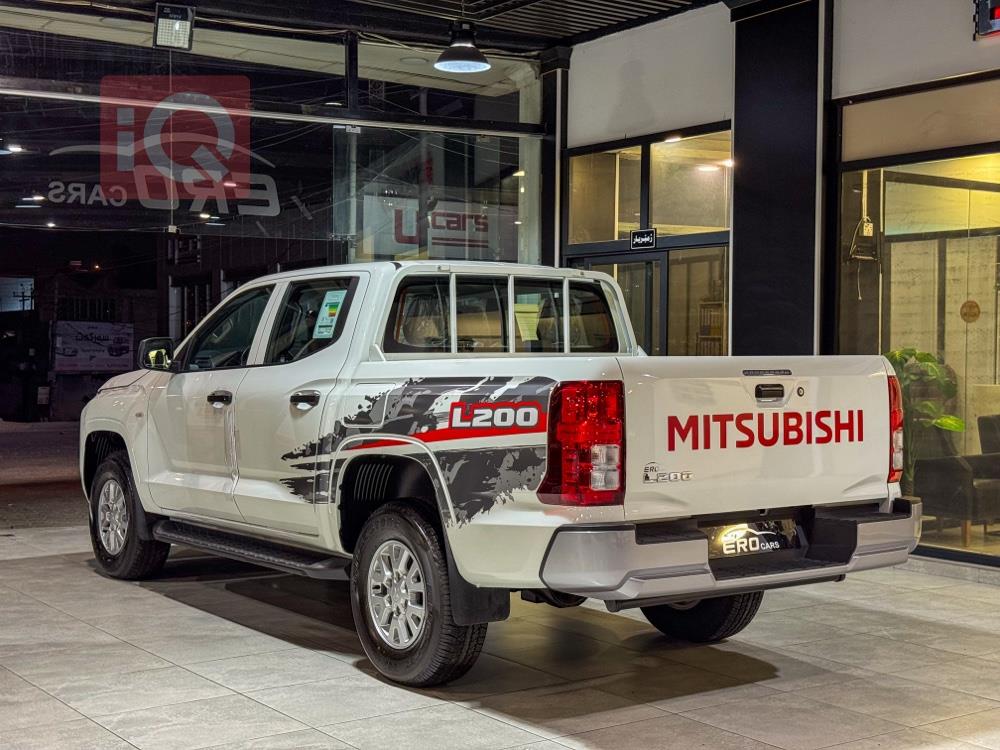 میتسوبیشی L200